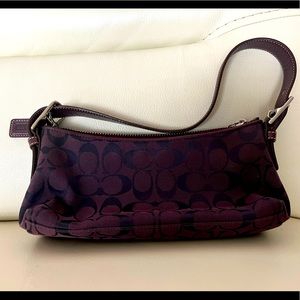 Coach Canvas Signature